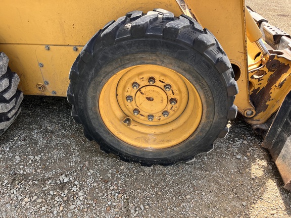 2005 John Deere 317 - Photo12