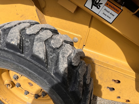 2005 John Deere 317 - Photo17