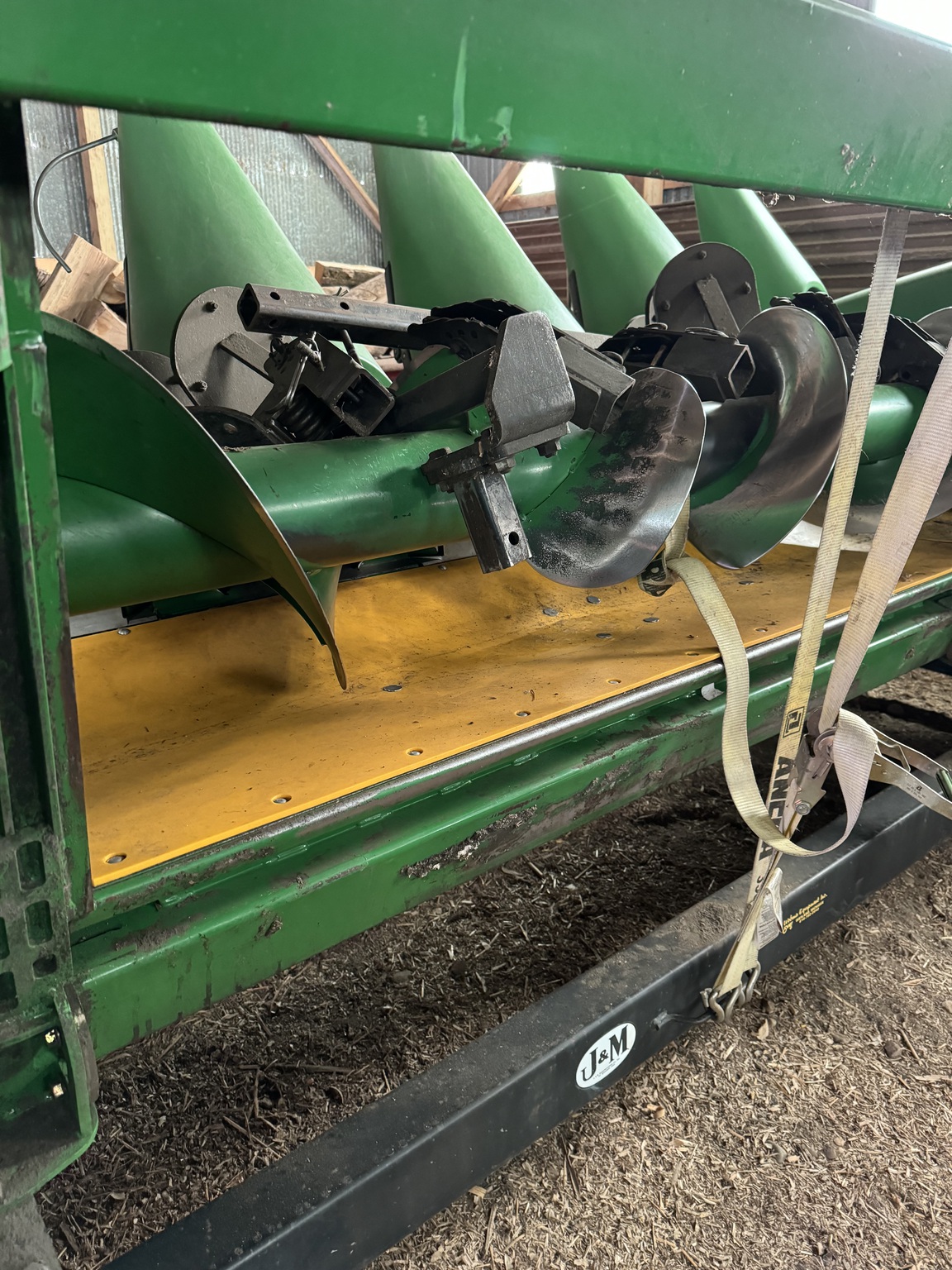 2009 John Deere 606C Image 3