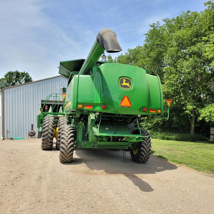 2008 John Deere 9570 STS (3rd thumbnail)