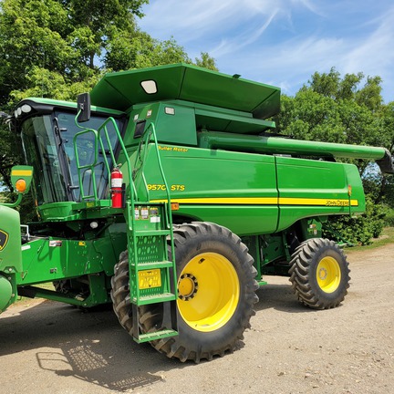 2008 John Deere 9570 STS Used Equipment