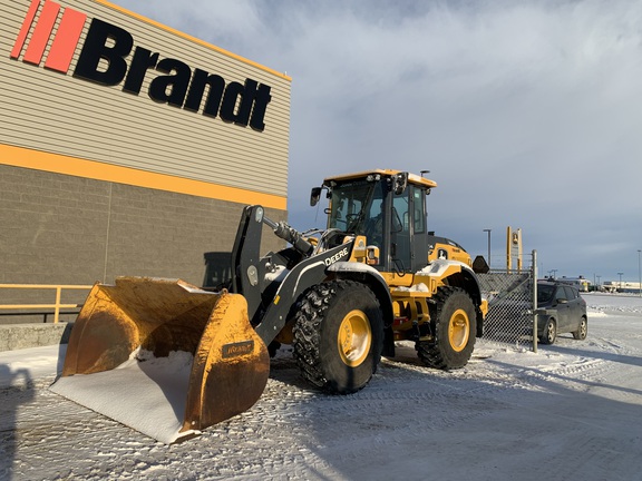 2024 John Deere 544 P