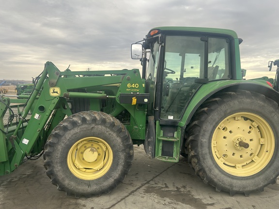 2005 John Deere 6420 (3rd thumbnail)