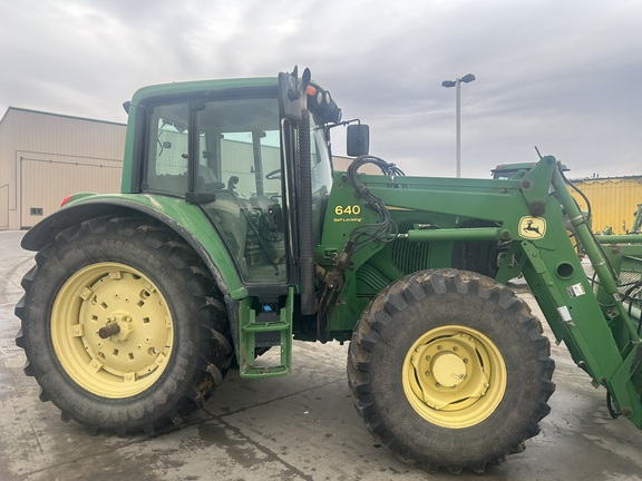 2005 John Deere 6420 (4th thumbnail)