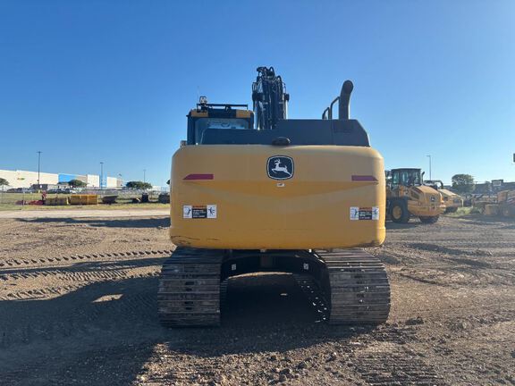 2022 John Deere 160G LC