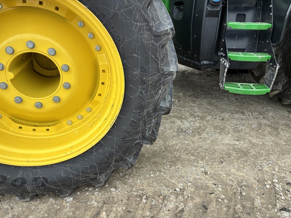 2025 John Deere 8R 410 - Photo10