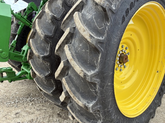 2025 John Deere 8R 410 - Photo19