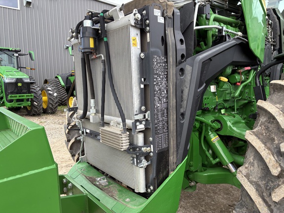 2025 John Deere 8R 410 - Photo33