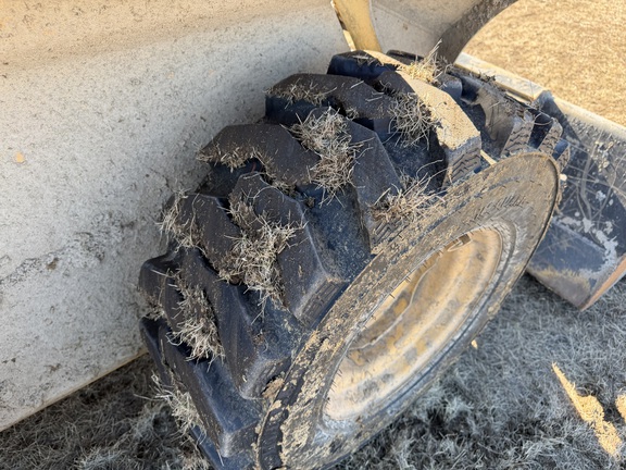 2014 John Deere 320E - Photo13