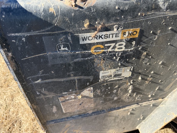 2014 John Deere 320E - Photo15