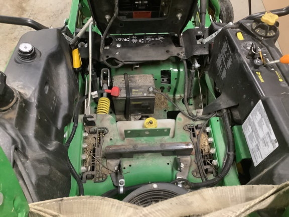 Photo of 2023 John Deere Z930M