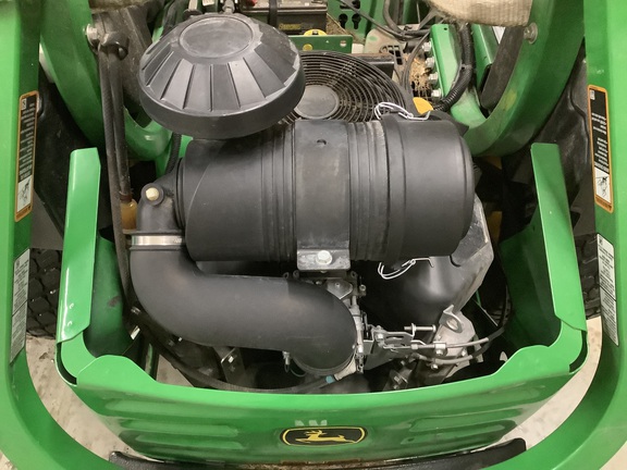 Photo of 2023 John Deere Z930M