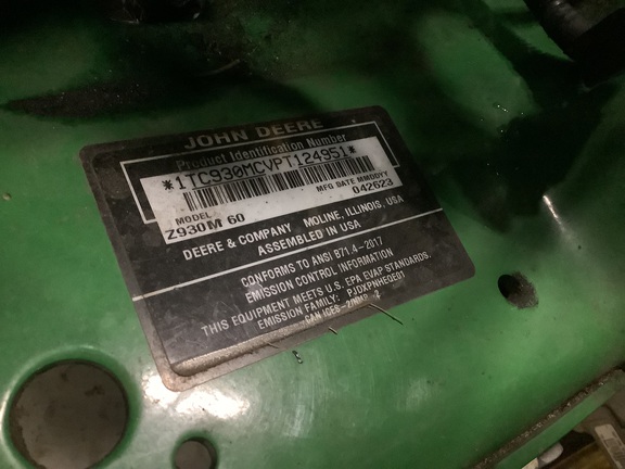 Photo of 2023 John Deere Z930M