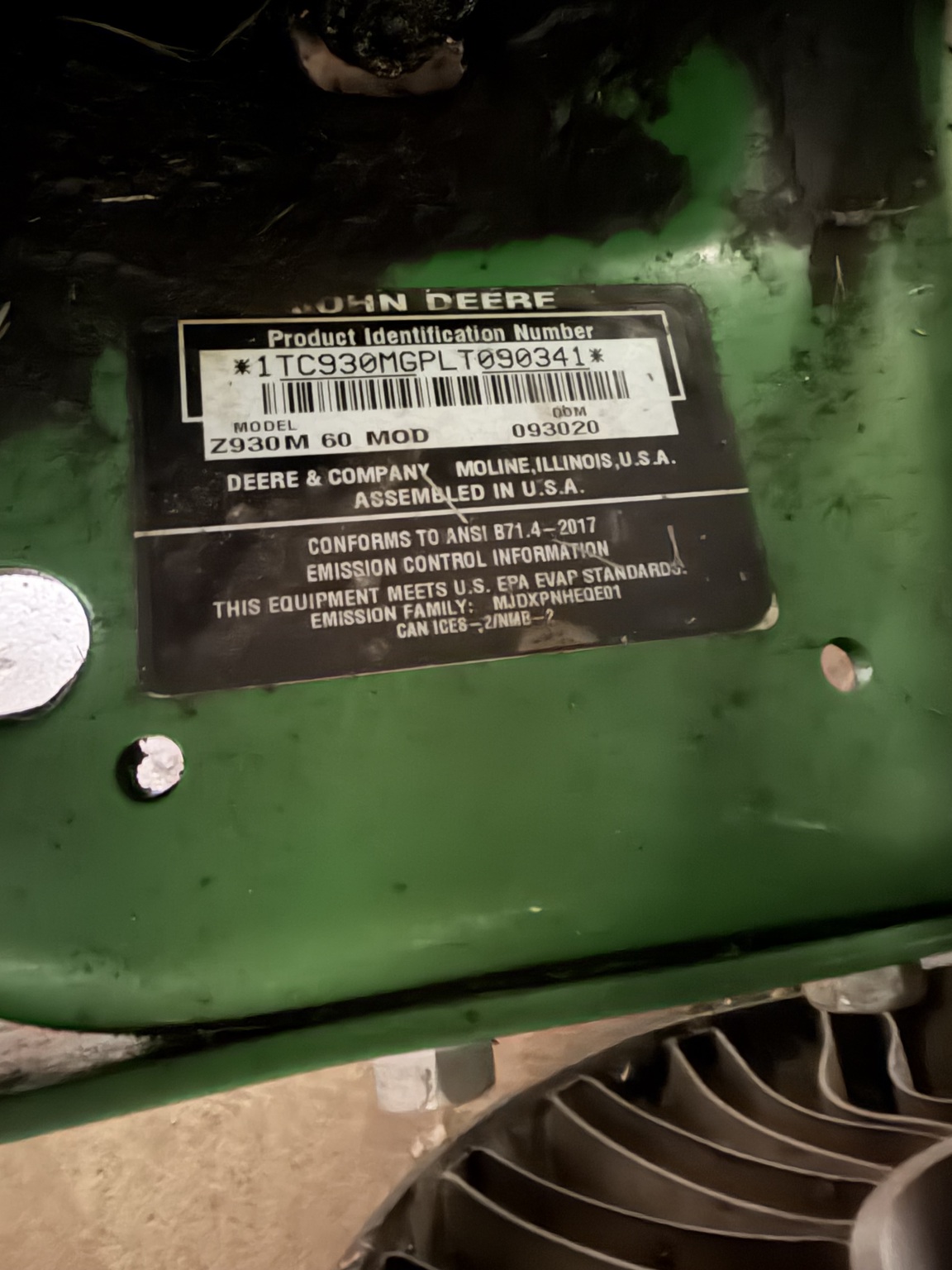 2020 John Deere Z930M Image 2