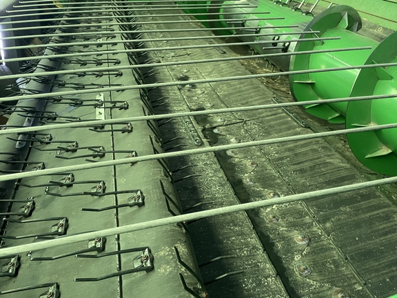 Used 2013 John Deere S670 Combines at Horizon Ag & Turf in St. Paul, AB - Photo22