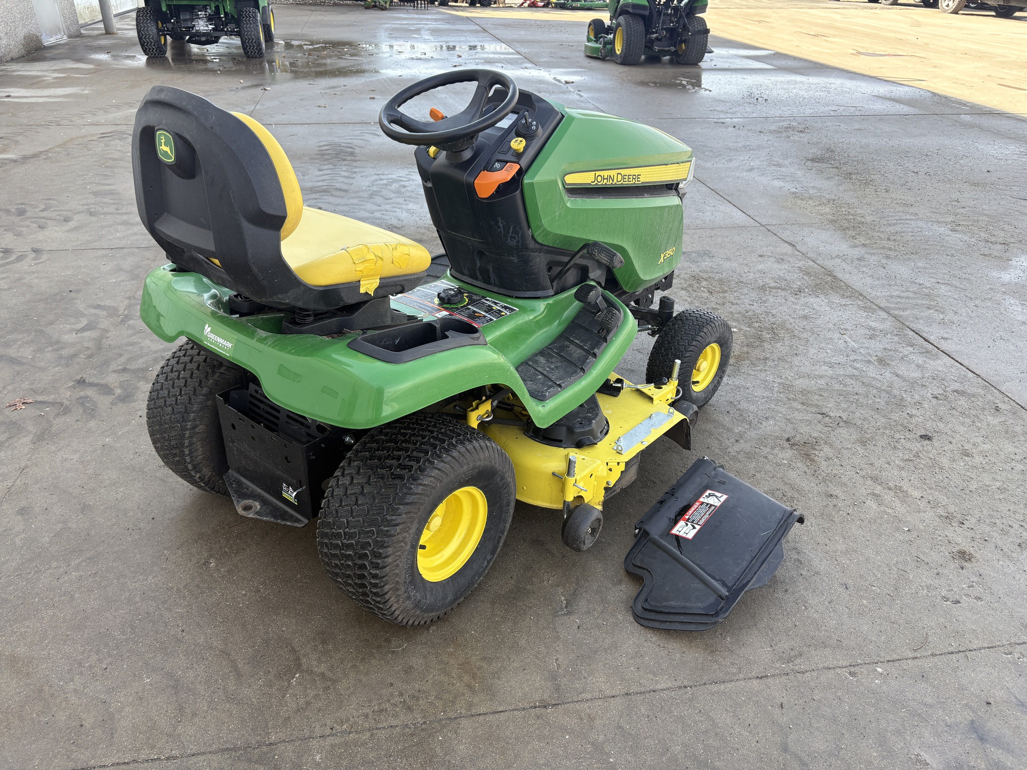 2018 John Deere X350 Image 3