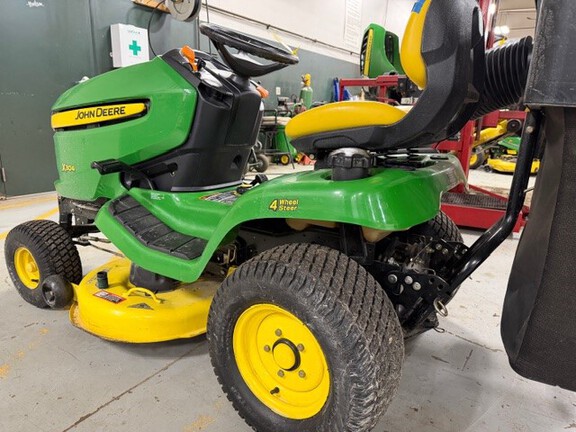 Photo of 2008 John Deere X304