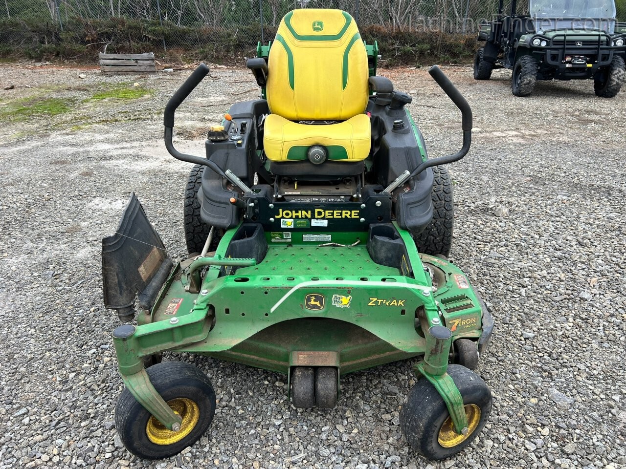 2023 John Deere Z920M Image 2