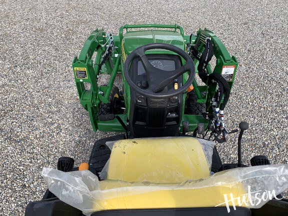 Photo of 2025 John Deere 1025R