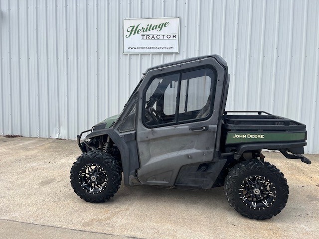  2019 John Deere 4X4 at Heritage Tractor in West Plains, MO