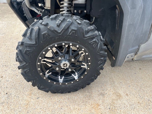  2019 John Deere 4X4 at Heritage Tractor in West Plains, MO