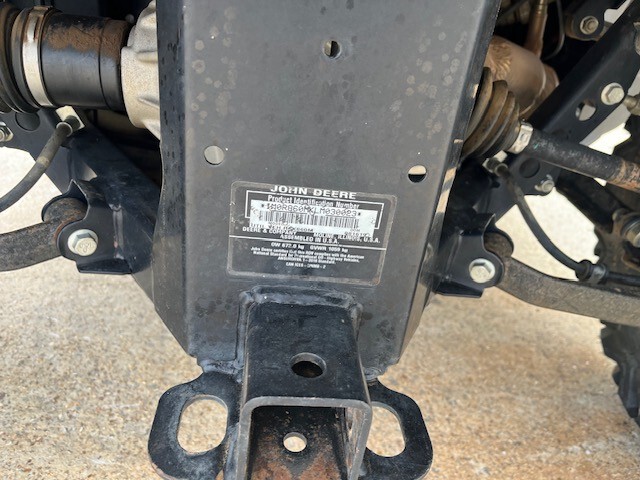  2019 John Deere 4X4 at Heritage Tractor in West Plains, MO