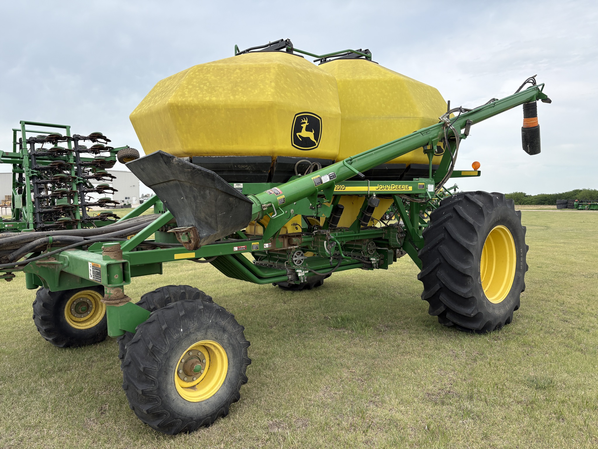 2009 John Deere 1890 Image 6