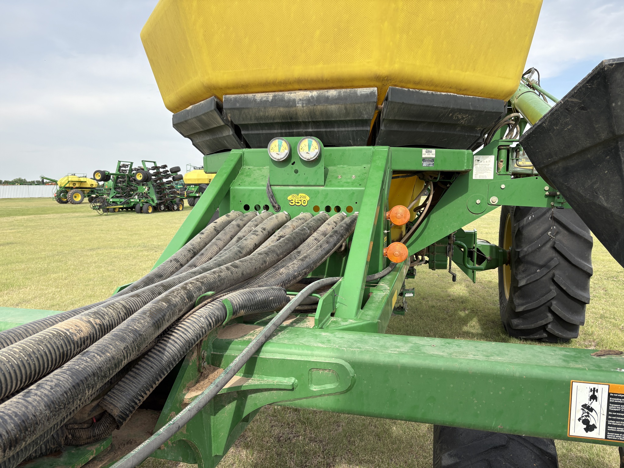 2009 John Deere 1890 Image 16