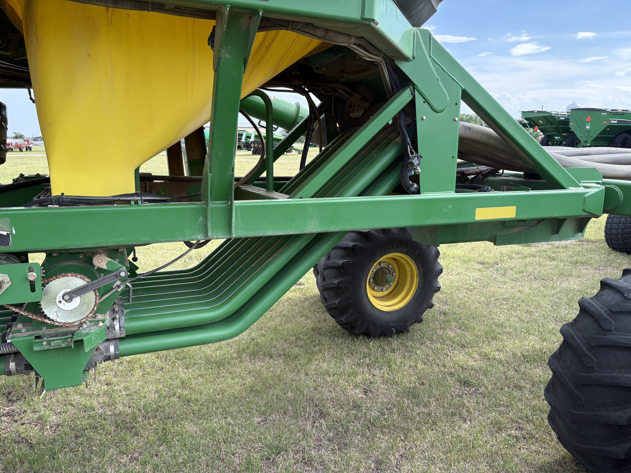 2009 John Deere 1890 Image 18