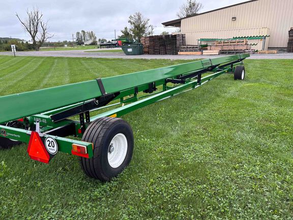Used  Unverferth AWS-48 Header carts at Koenig Equipment in Oxford, OH - Photo4