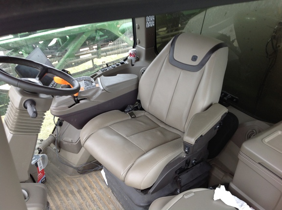 Photo of 2025 John Deere 410R