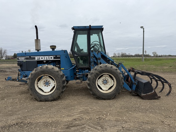 1994 Ford Versatile 9030 - Photo2