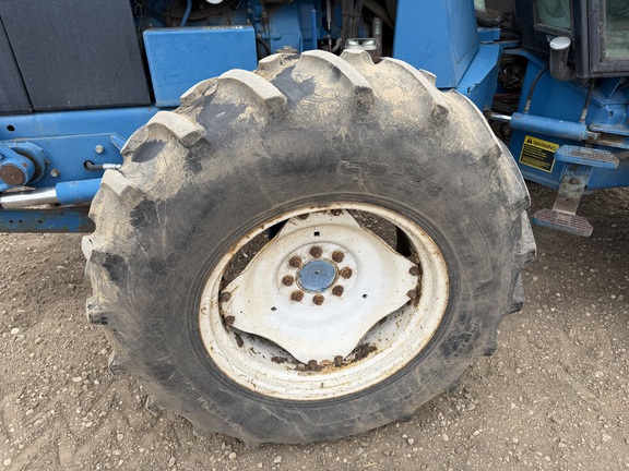 1994 Ford Versatile 9030 - Photo13