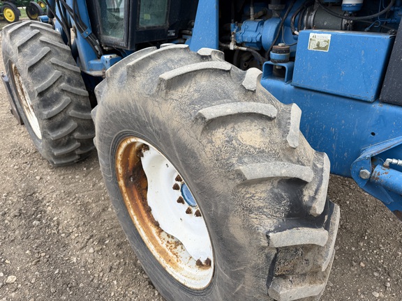 1994 Ford Versatile 9030 - Photo14
