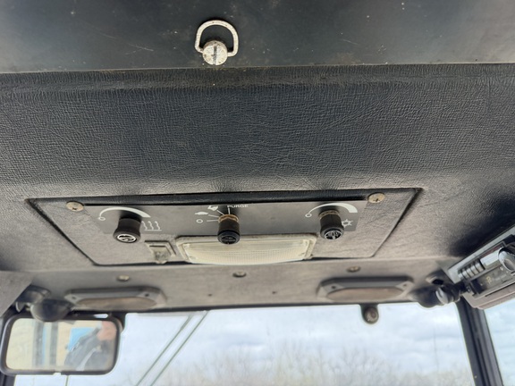 1994 Ford Versatile 9030 - Photo39