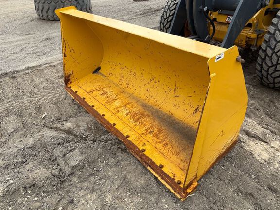 2024 John Deere 324P