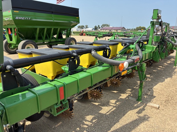 1994 John Deere 7300 - Photo18