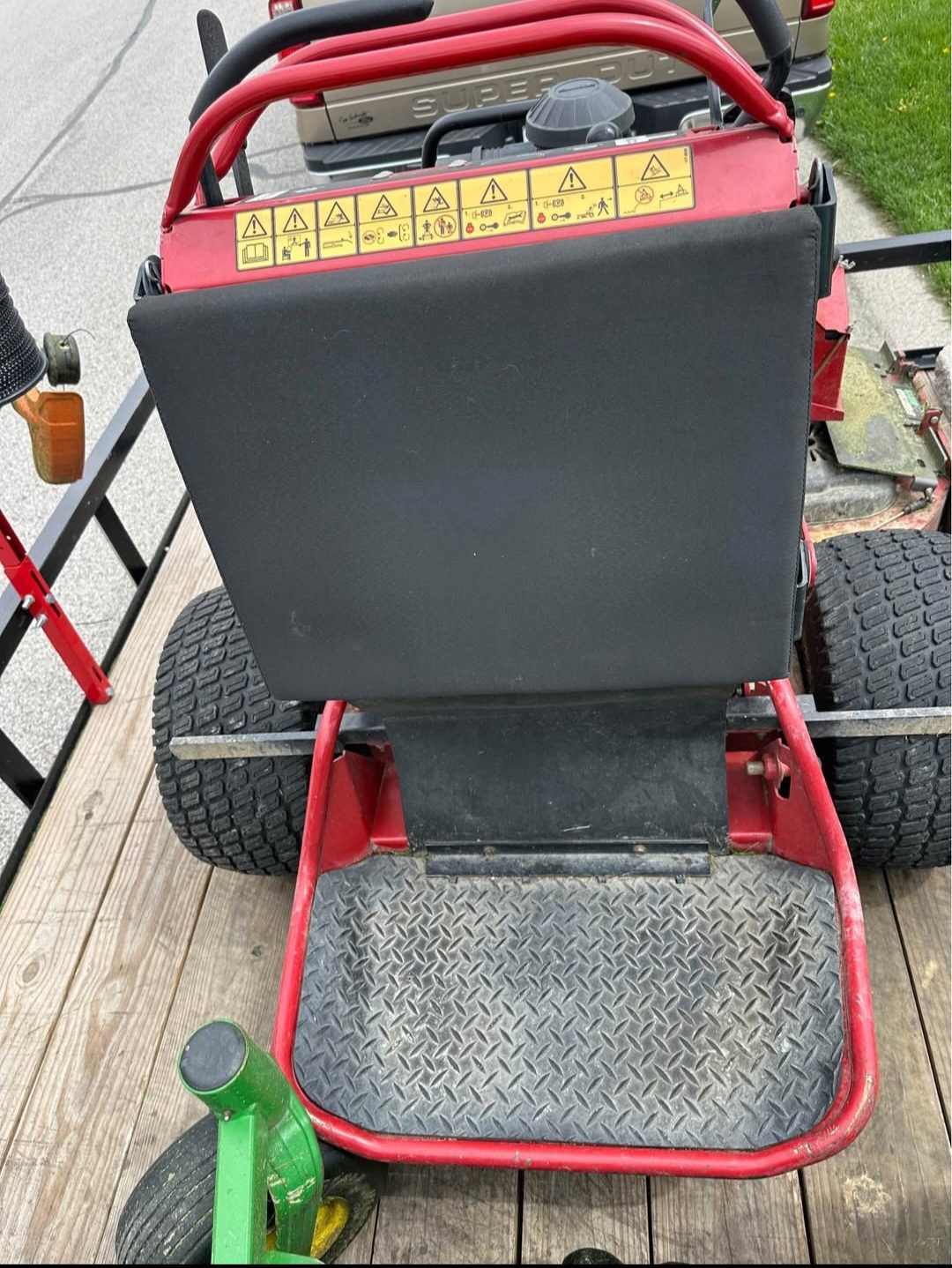 2015 Toro 74575 Image 2