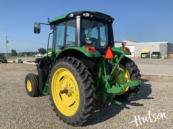 Photo of 2024 John Deere 6110M