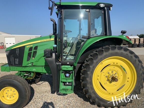 Photo of 2024 John Deere 6110M