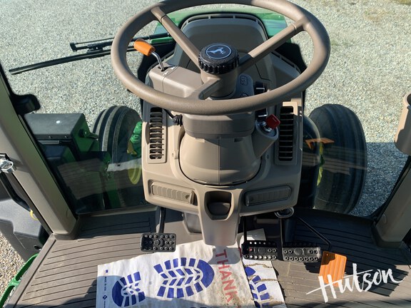 Photo of 2024 John Deere 6110M