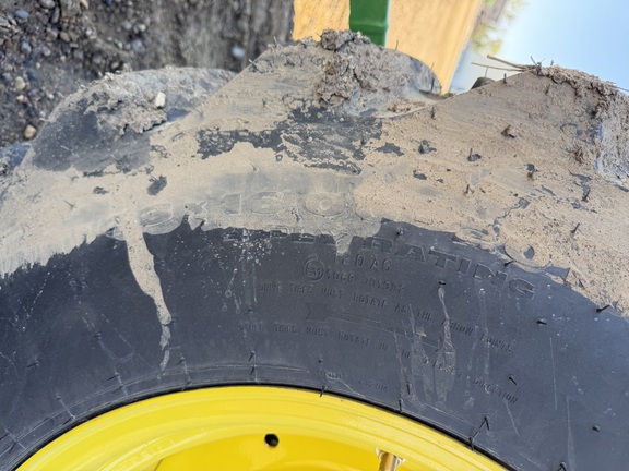2026 John Deere 3039R - Photo12