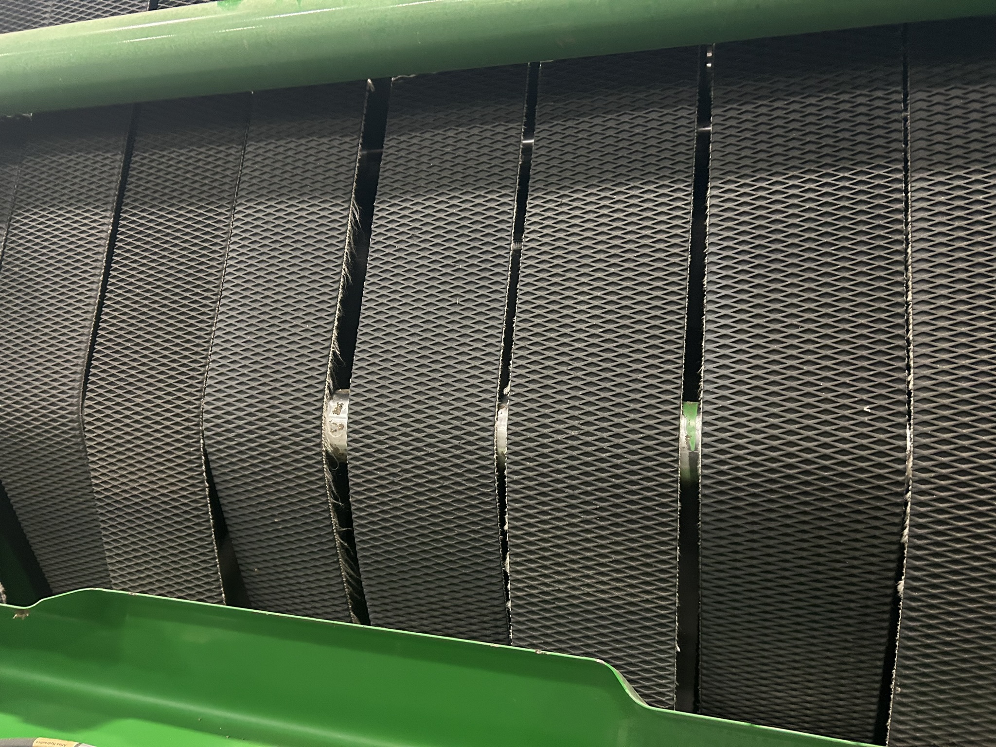2019 John Deere 560M Image 5
