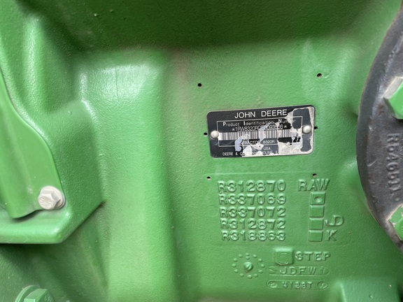 2014 John Deere 8320R - Photo15