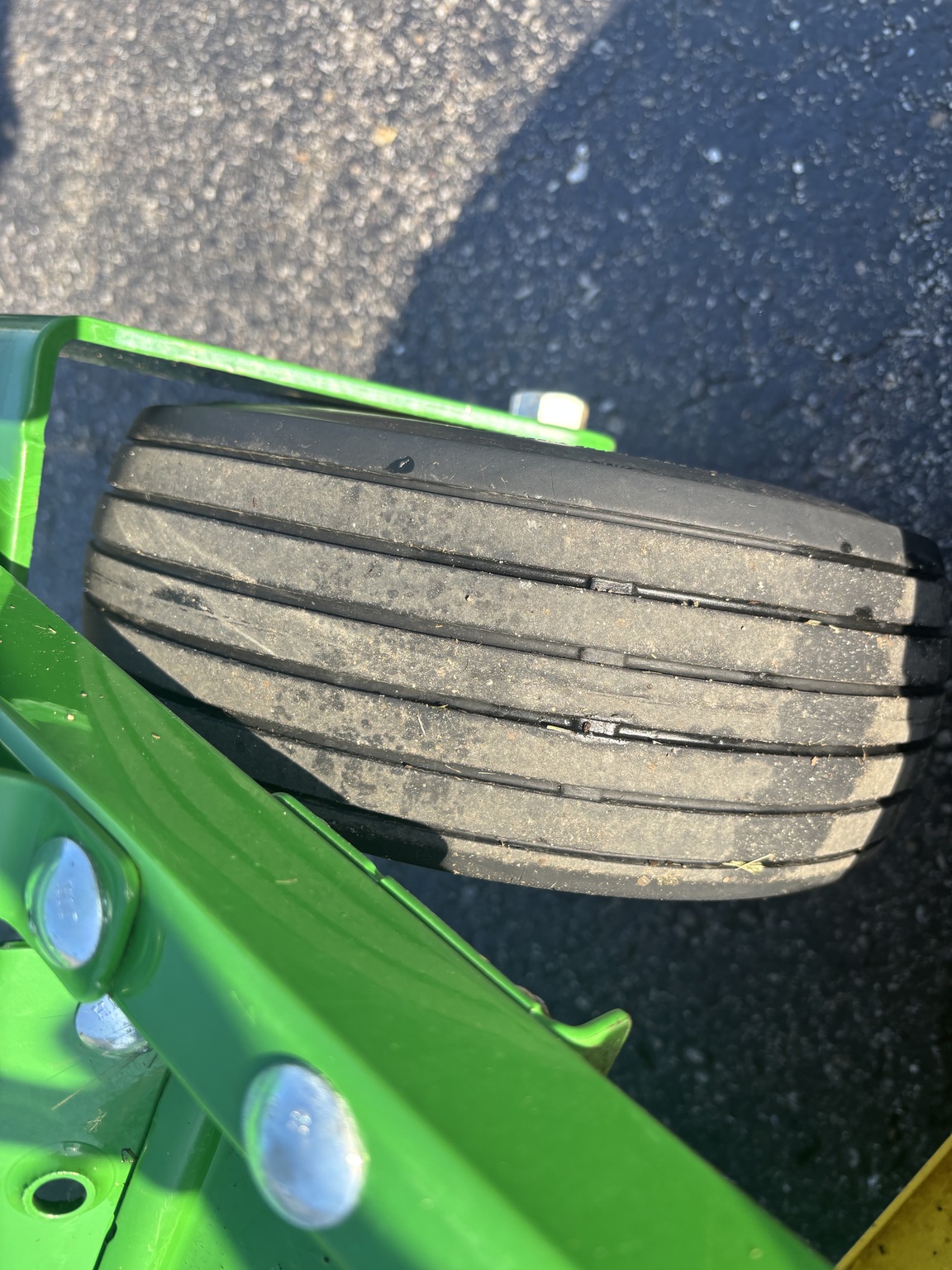 Used 2021 John Deere Z345M Zero Turn Mowers at Koenig Equipment in Tipp City, OH - PhotoXL10
