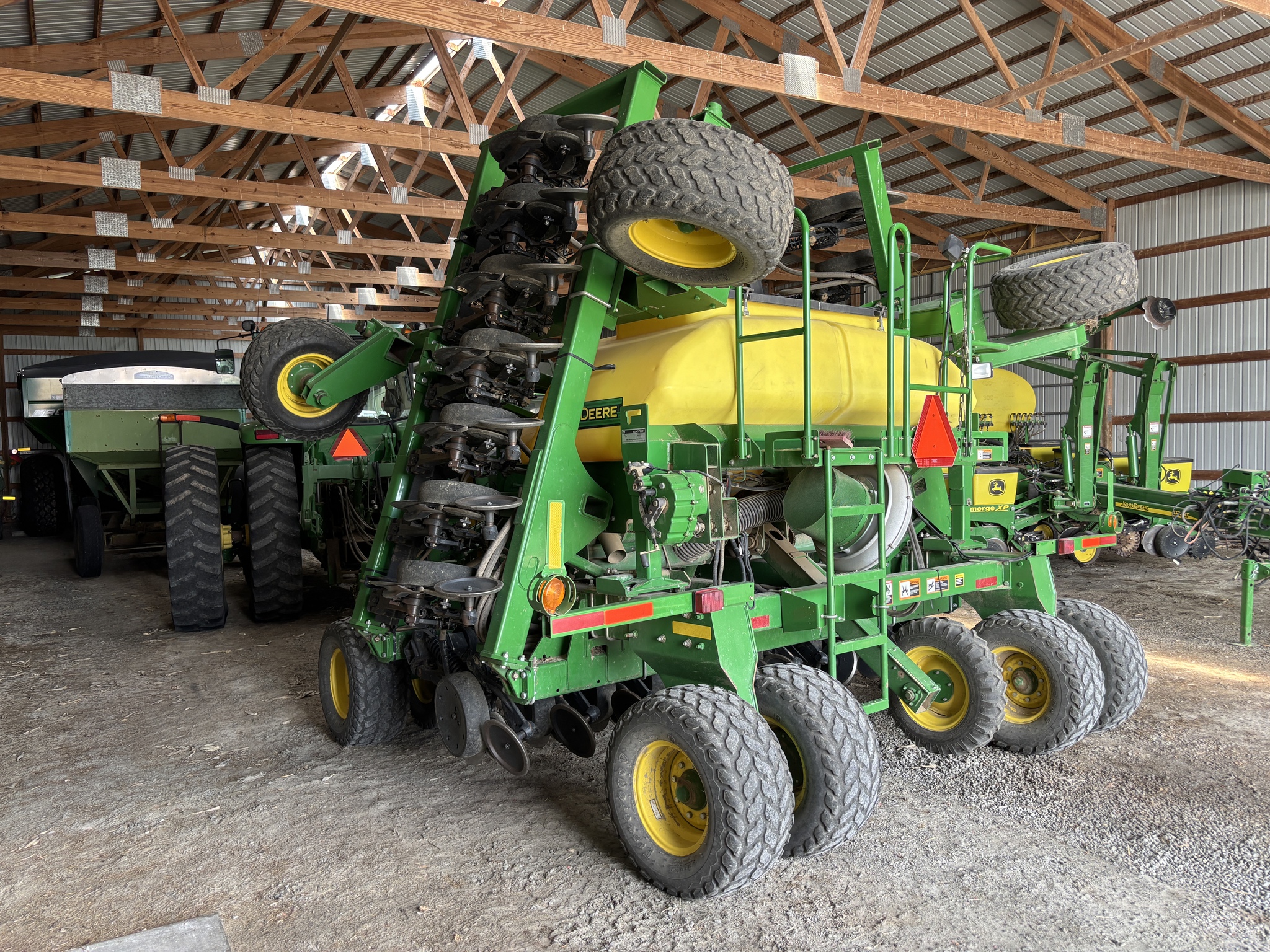 Used 2012 John Deere 1990 Air Drills and Seeders at Koenig Equipment in Anna, OH - PhotoXL4