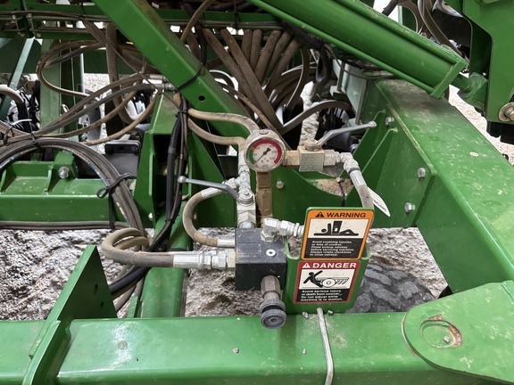 Used 2012 John Deere 1990 Air Drills and Seeders at Koenig Equipment in Anna, OH - Photo16