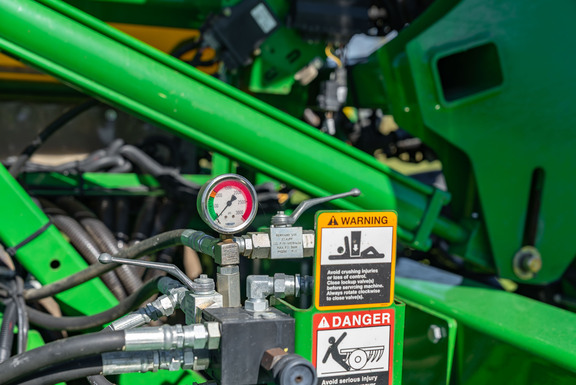 Used 2012 John Deere 1990 Air Drills and Seeders at Koenig Equipment in Anna, OH - Photo10