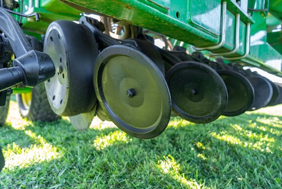 Used 2012 John Deere 1990 Air Drills and Seeders at Koenig Equipment in Anna, OH - Photo16