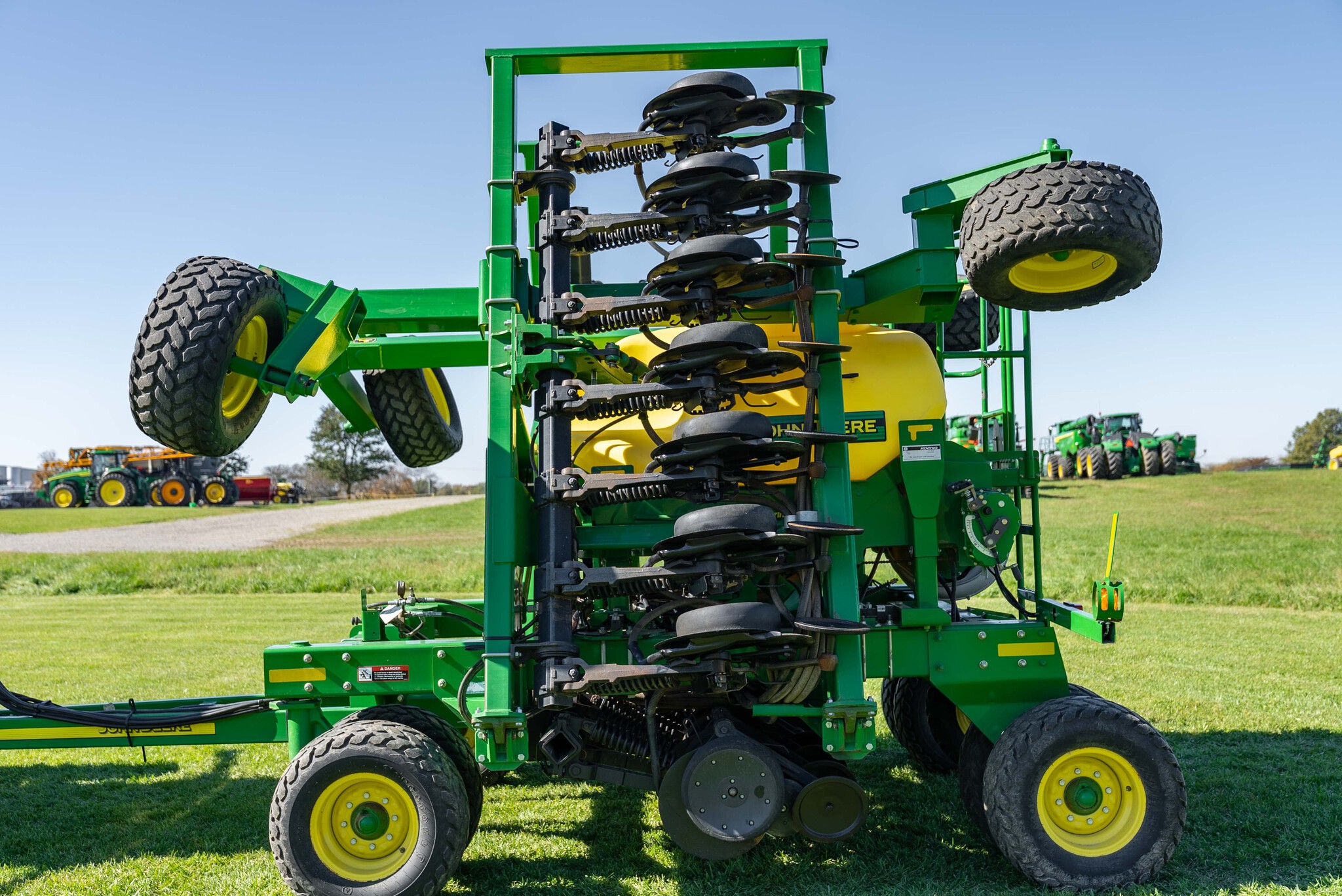 Used 2012 John Deere 1990 Air Drills and Seeders at Koenig Equipment in Anna, OH - PhotoXL1